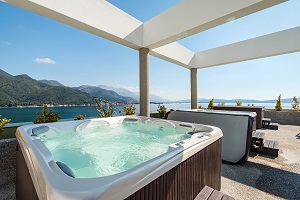 whirpools_hotel_park_bijela